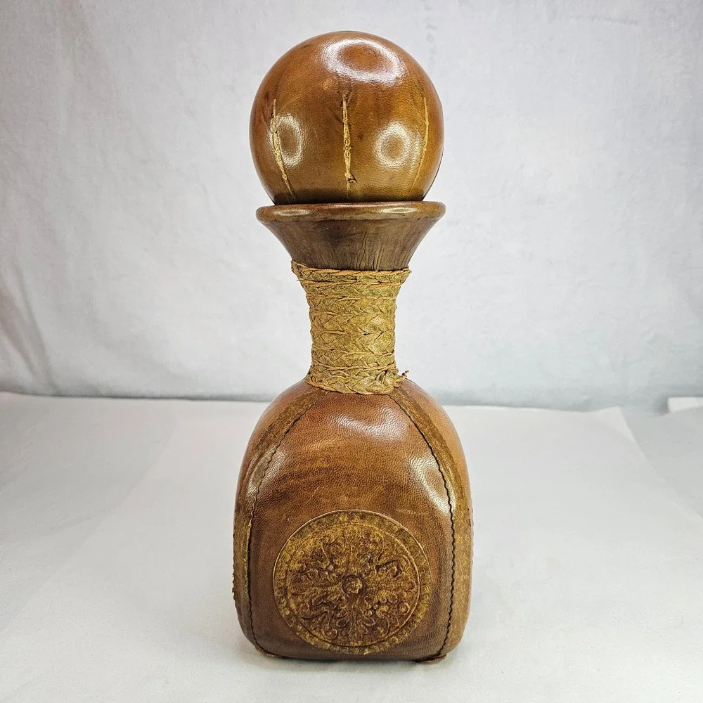 Vintage Brown Leather Decanter Bottle w/ Ball Stopper Rustic Neck Made in‎ Italy
